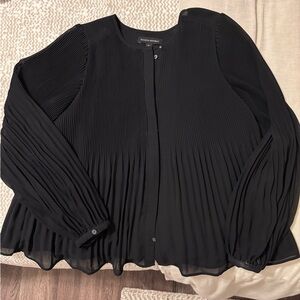 Banana Republic Elegant Black Pleated Women's Top sz XS button down